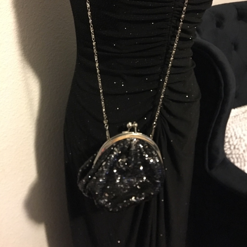 Cache Clutch - image 2